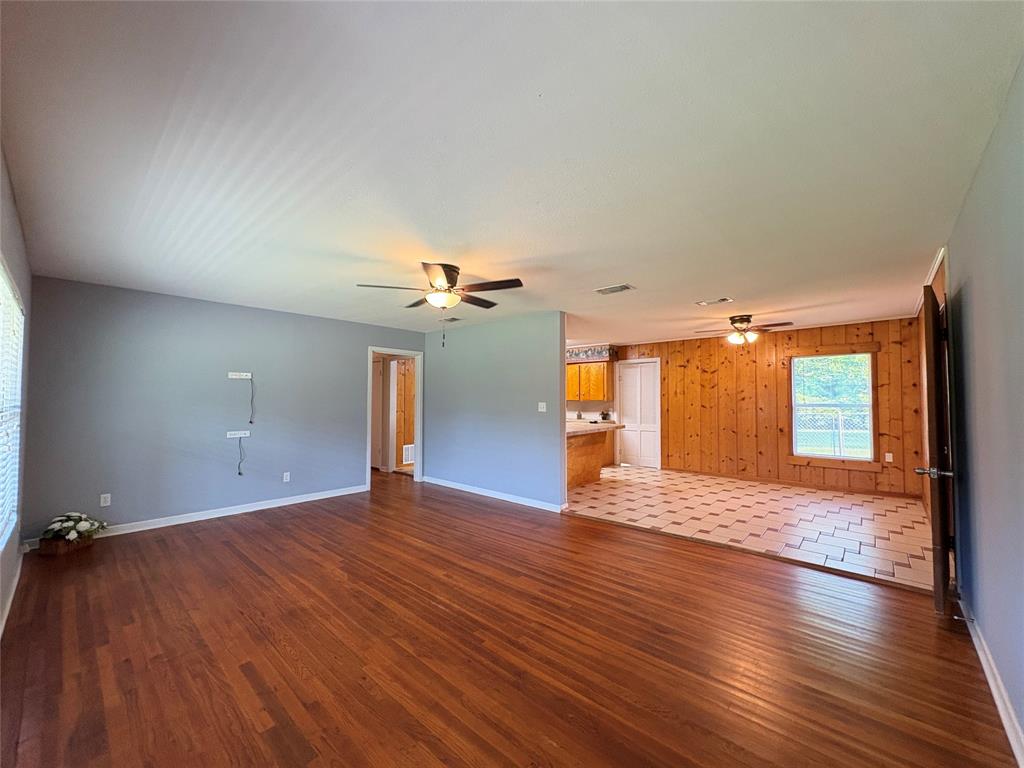 105 Calloway Drive