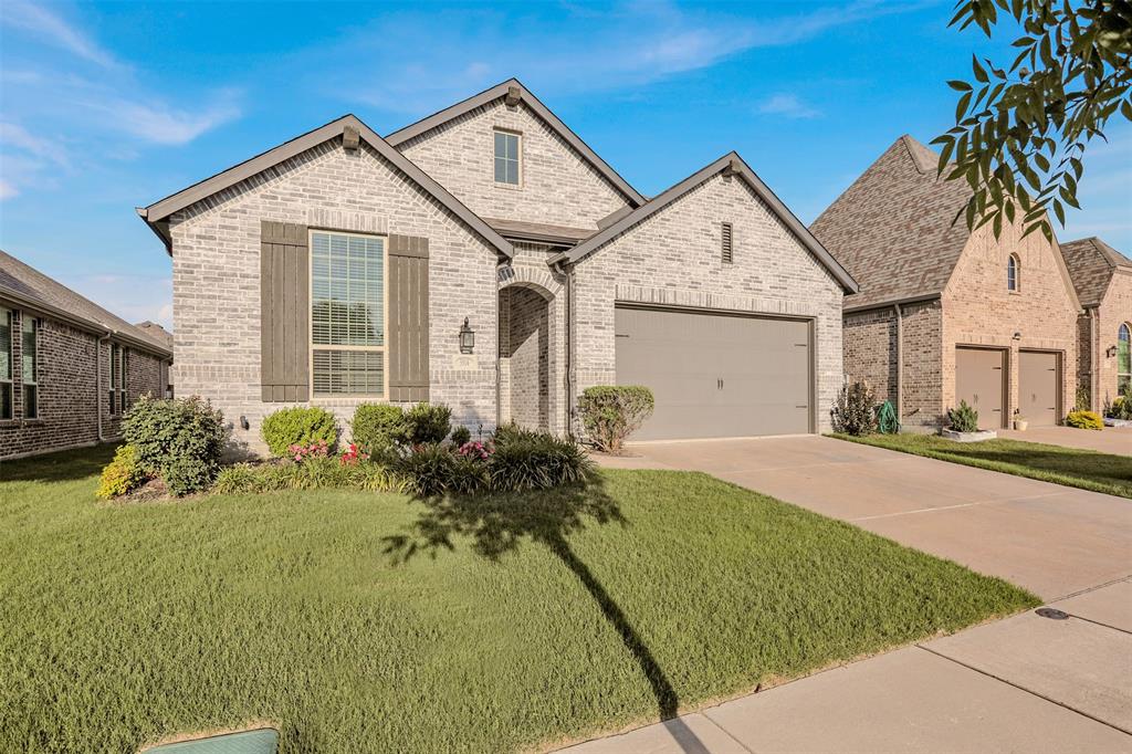 3514 Charleston Drive