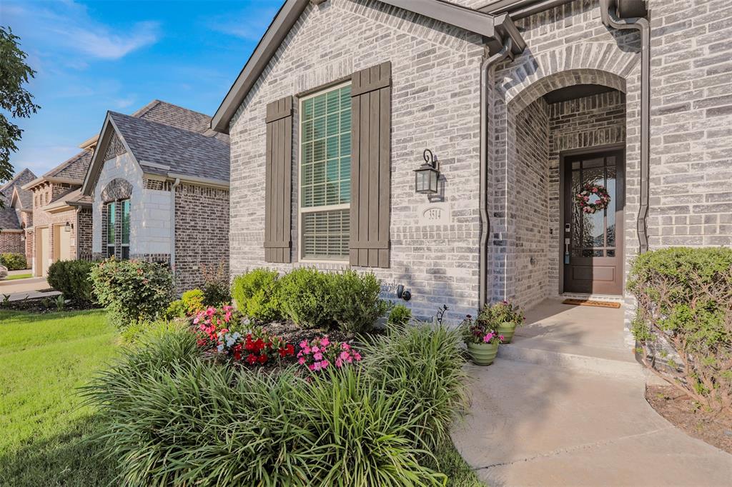 3514 Charleston Drive