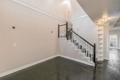 Tiny photo for 4346 Macarthur Avenue, Highland Park, TX 75209 (MLS # 21041531)