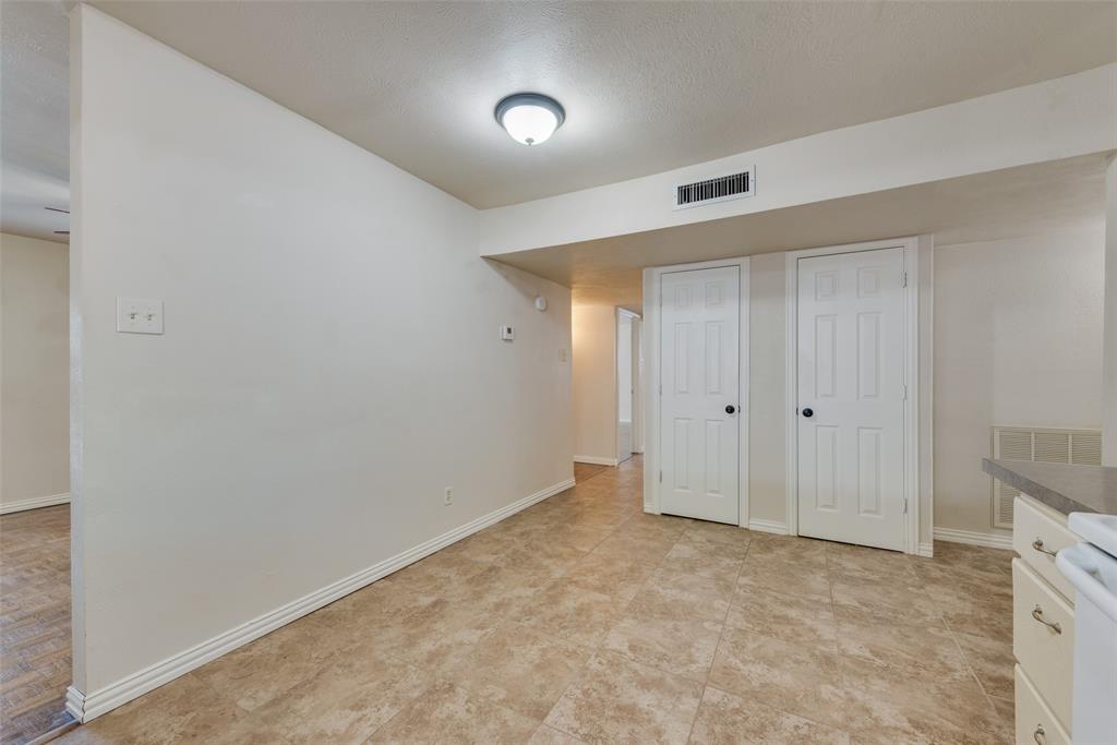 Pleasant Valley Estates - Residential Lease