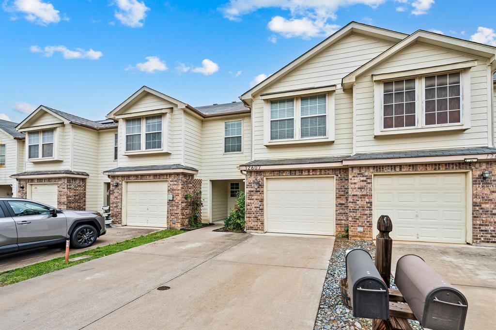 Newport Village At Trinity - Residential