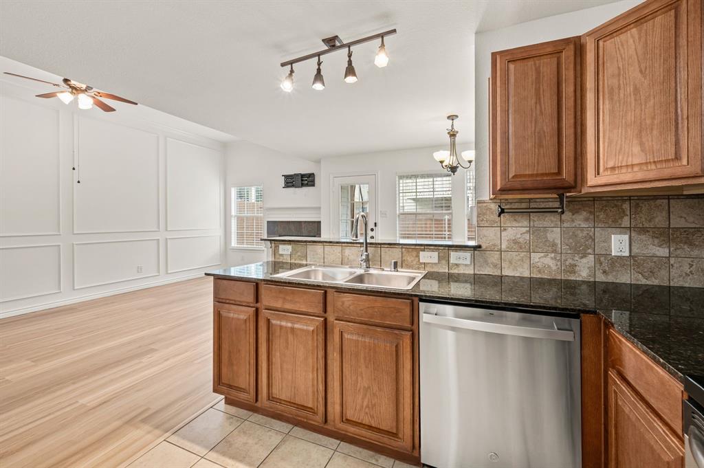 Newport Village At Trinity - Residential