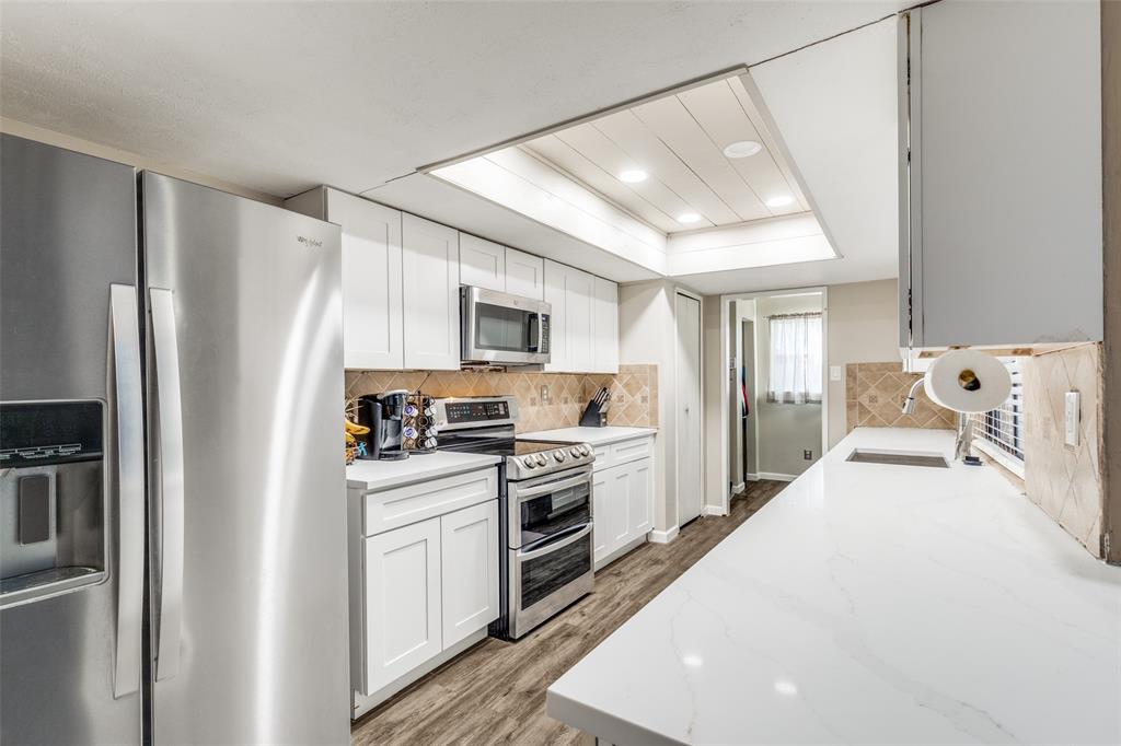 Woodlake 6 - Residential