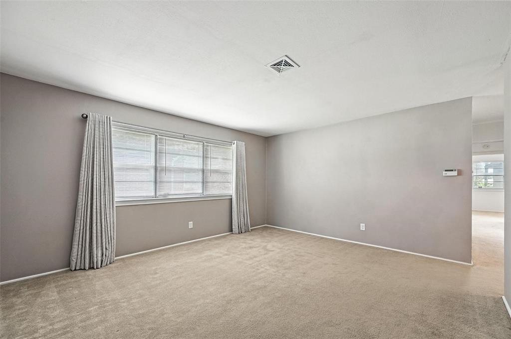 2450 Cambridge Drive