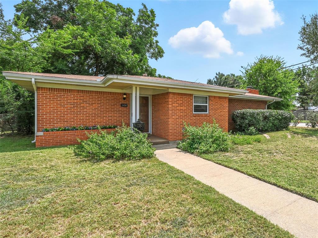 2450 Cambridge Drive