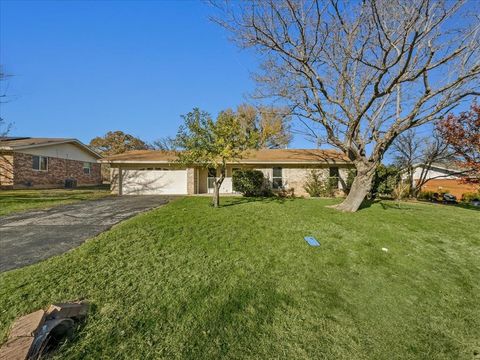 A home in Azle