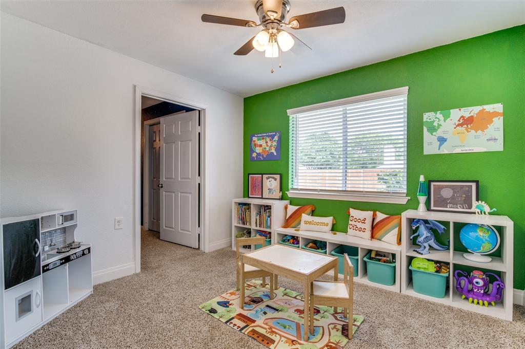 College Park 02 - Residential