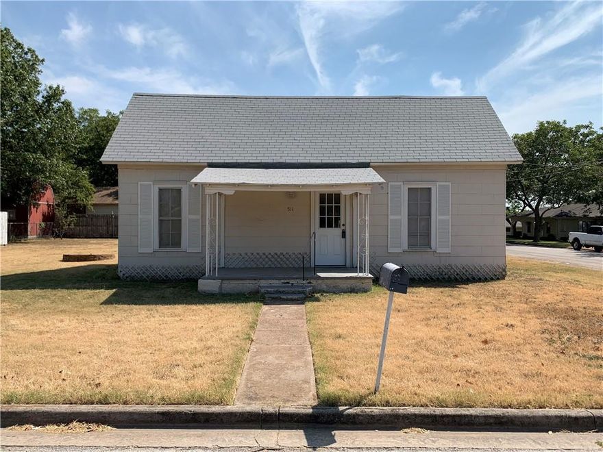 Investment opportunity in West city limits on a beautiful corner lot. 1 bedroom, 1 bath, and 672 square feet. No appliances included. Screened in back porch with washer/dryer hookups. Storage shed and partial privacy fence.