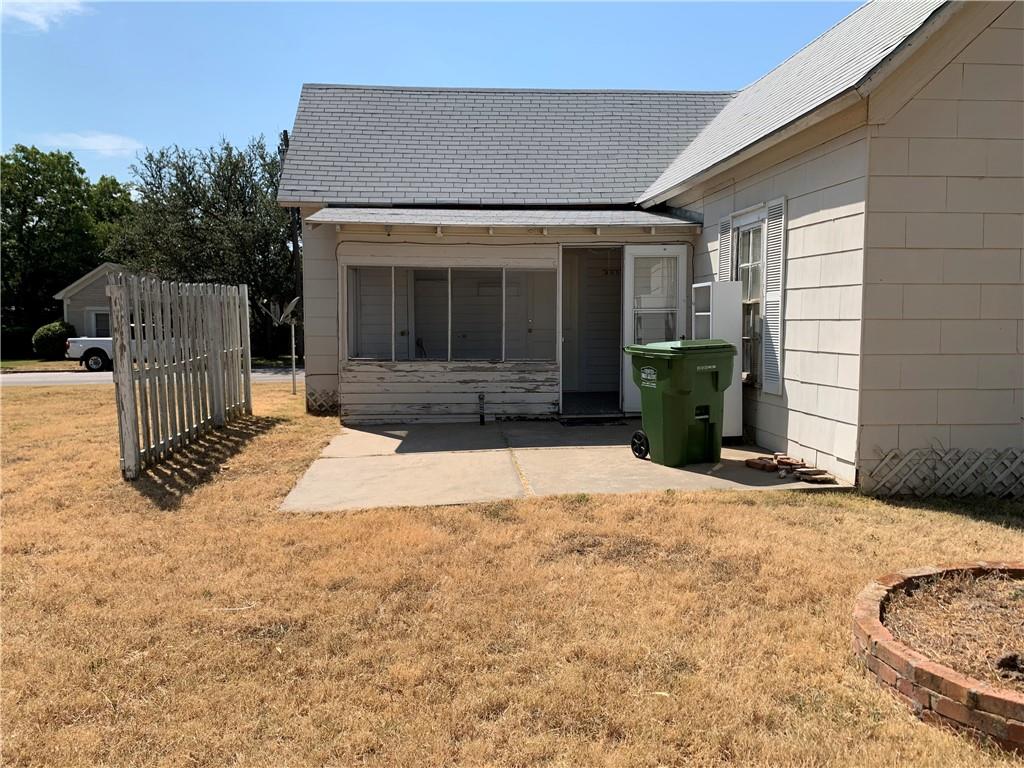 Davis Last - Residential