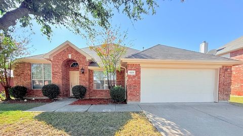 1223 Fleetwood Cove Drive Grand Prairie TX 75052