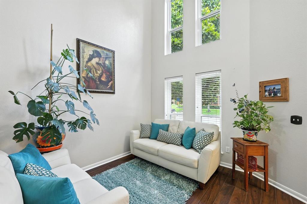 2878 Ridgedale Drive