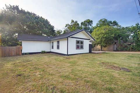 A home in Mineral Wells