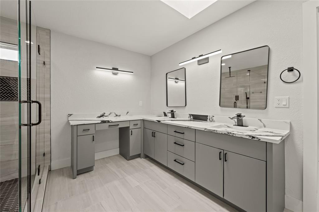 Hillcrest Manor 2nd Sec - Residential