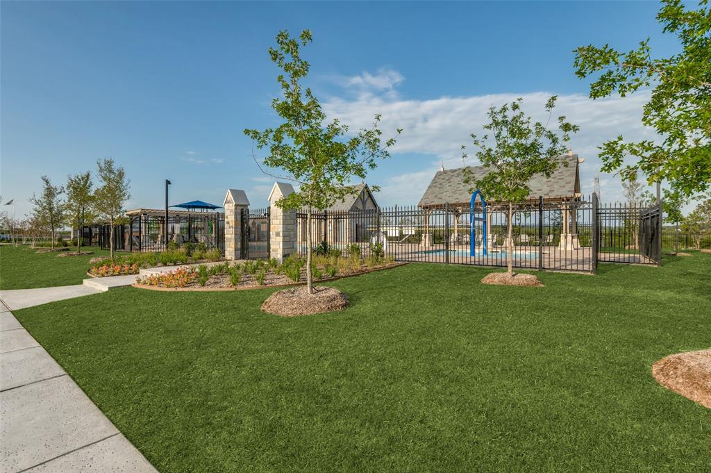 AVALON AT ARGYLE - Residential Lease