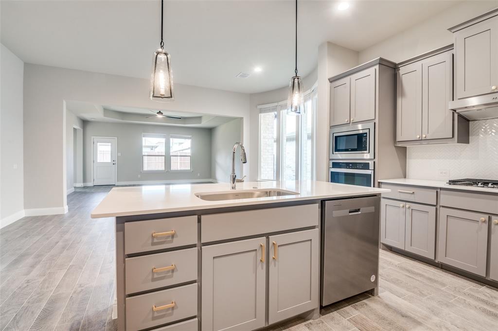 AVALON AT ARGYLE - Residential Lease