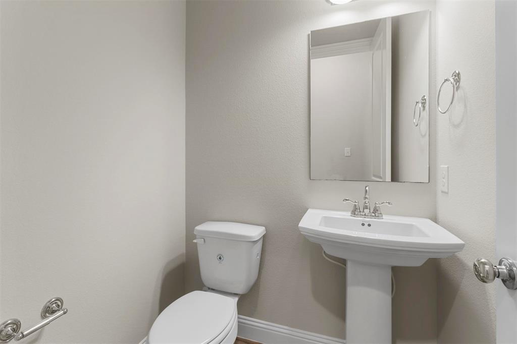 Wade Settlement Ph One - Residential Lease