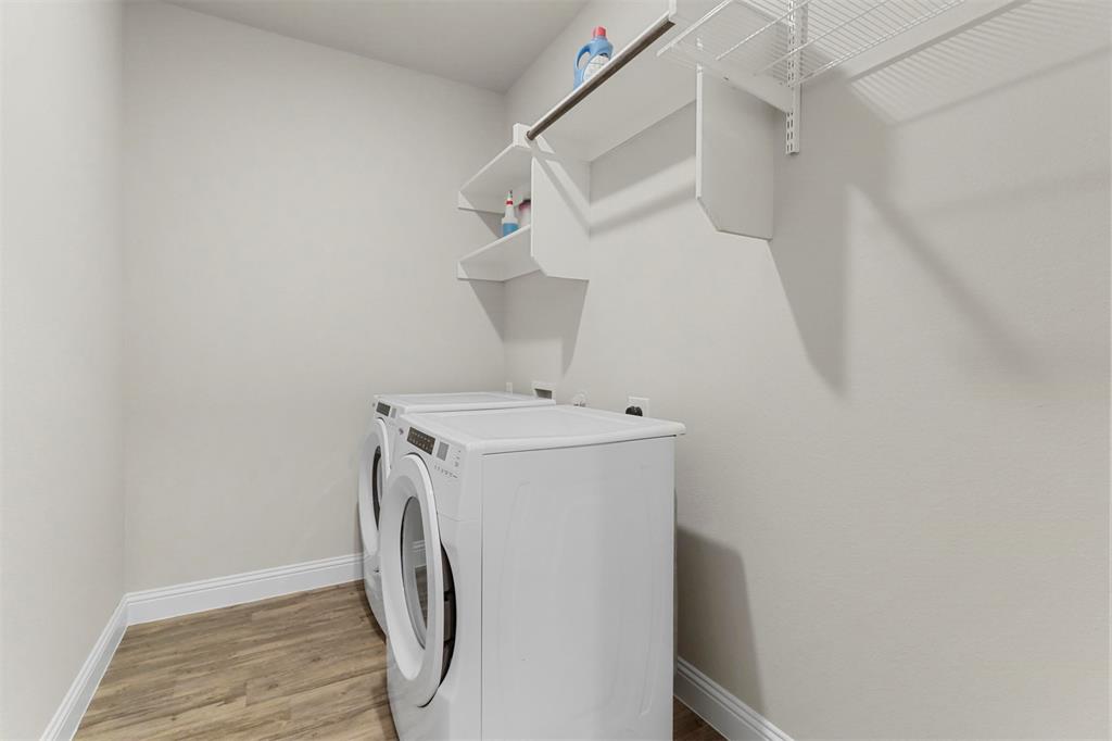 Wade Settlement Ph One - Residential Lease