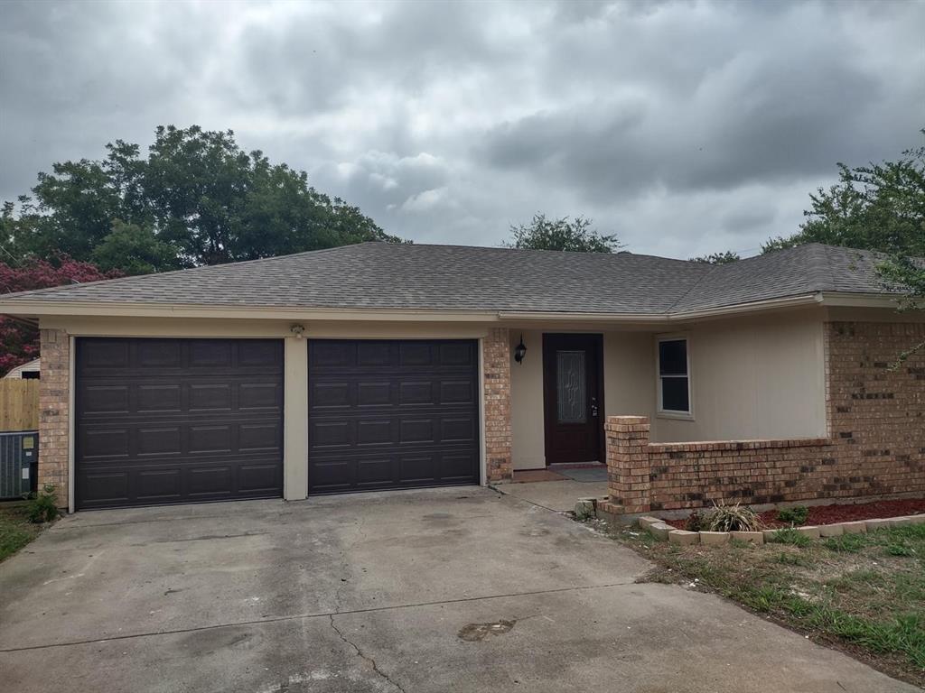 525 Andenwood Court