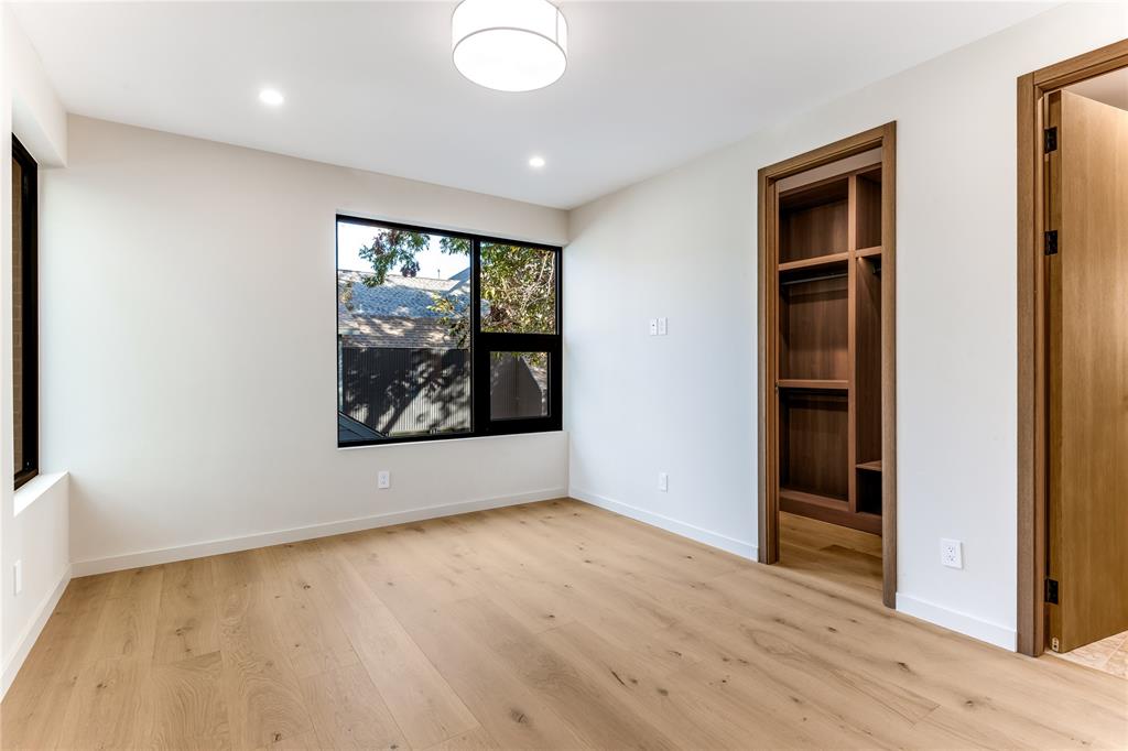 Llano Place - Residential