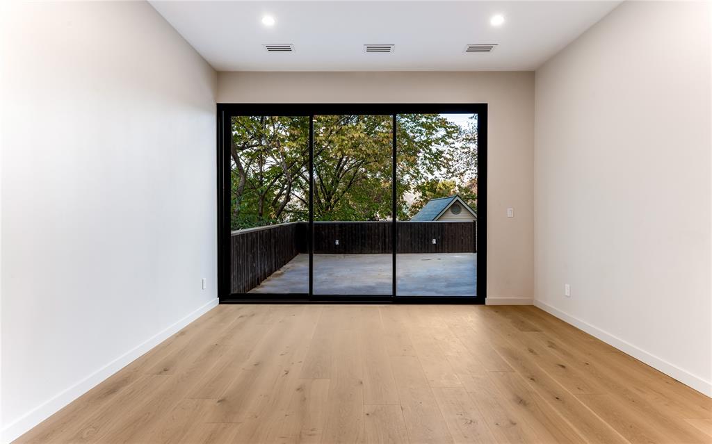 Llano Place - Residential