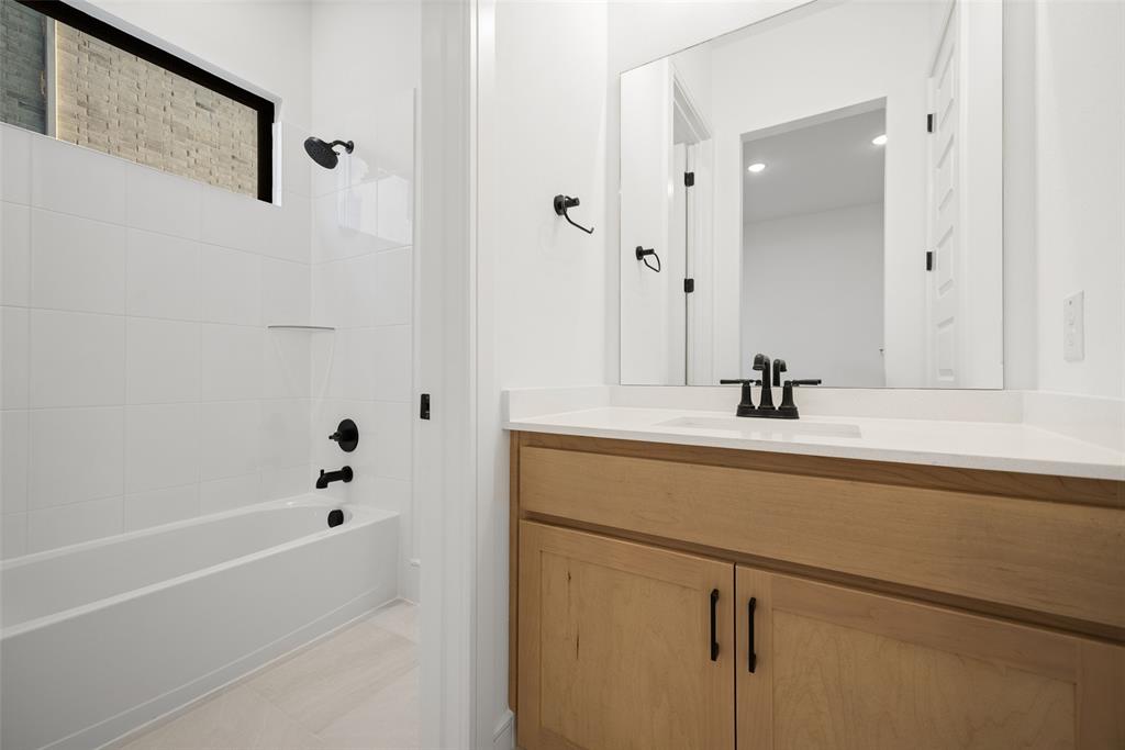 Heath Golf & Yacht Club - Residential