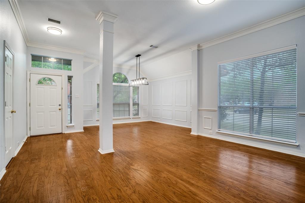 901 Autumn Ridge Drive