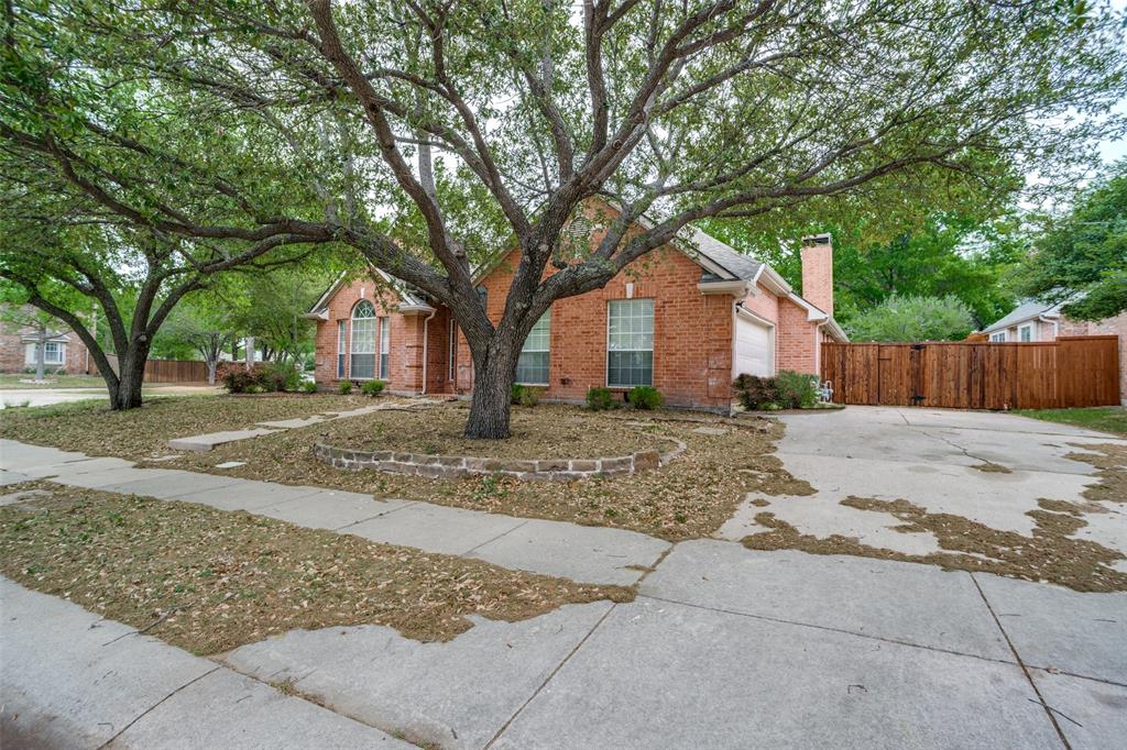 901 Autumn Ridge Drive