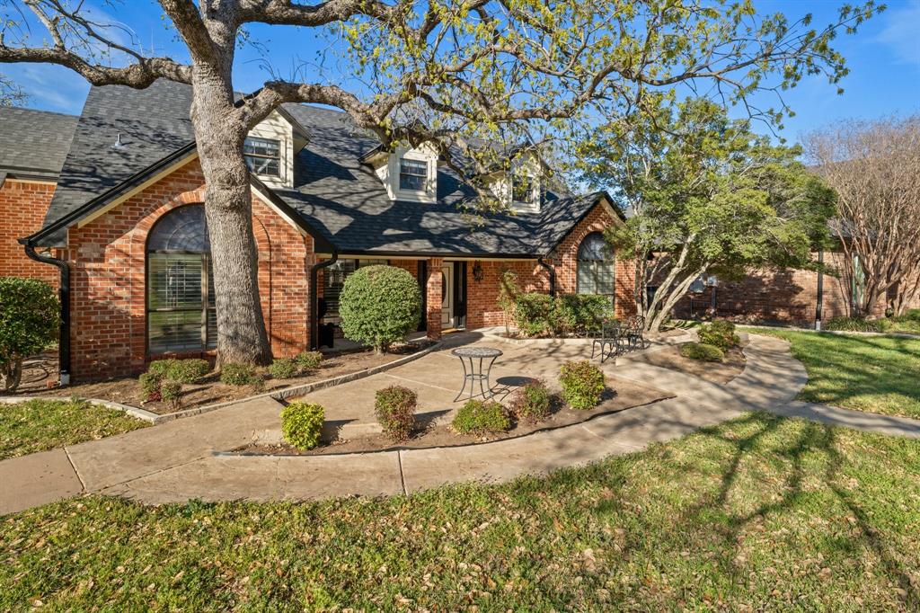 7914 Ravenswood Road