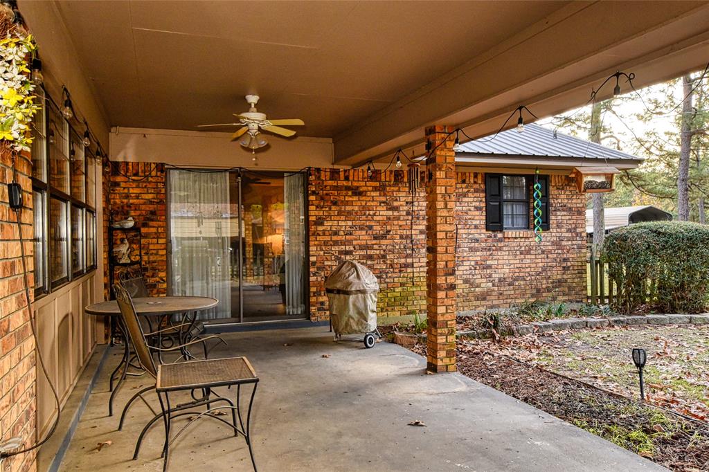 Springhill, Louisiana 71075, United States, 4 Bedrooms Bedrooms, ,3 BathroomsBathrooms,Residential,Pending,26029