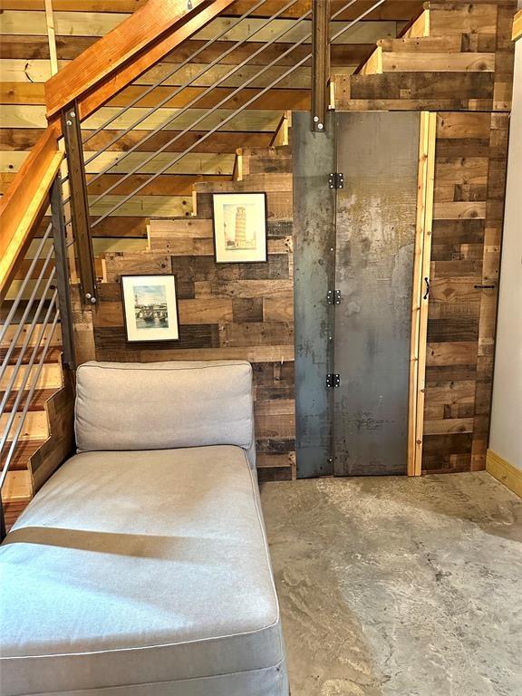 Lakeside Hills - Residential