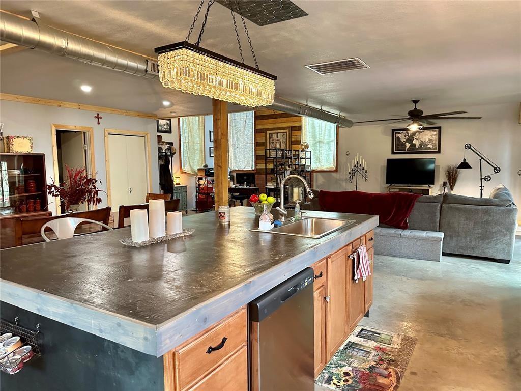 Lakeside Hills - Residential