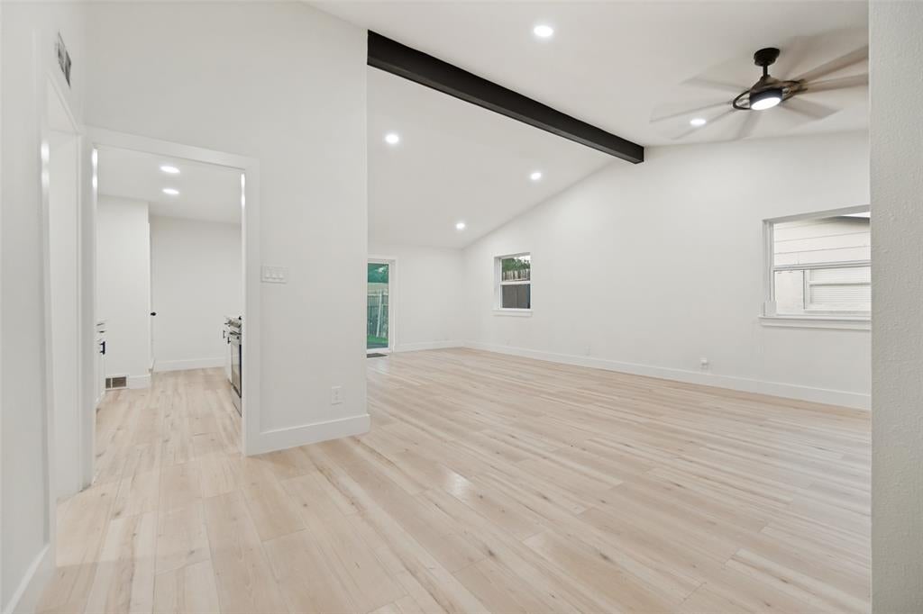 2909 Silverton Drive