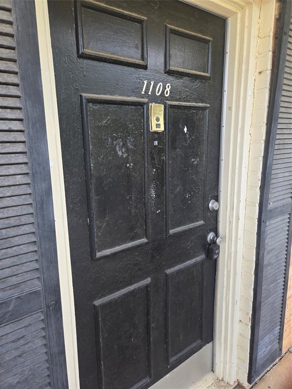 5057 Ridglea Lane 1108
