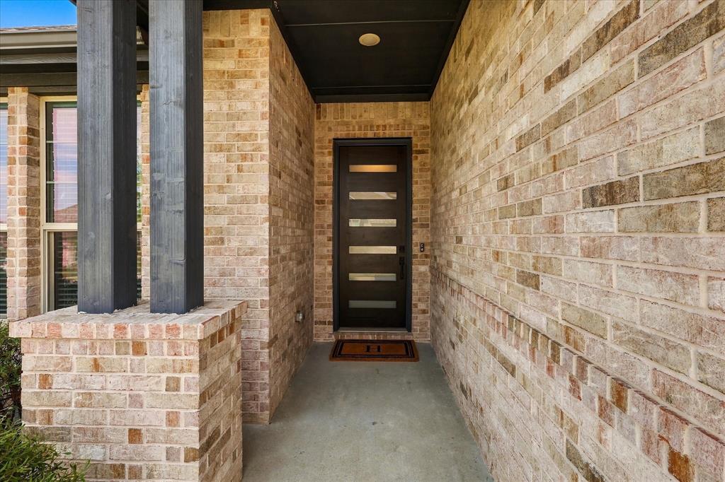 1013 Coralberry Drive
