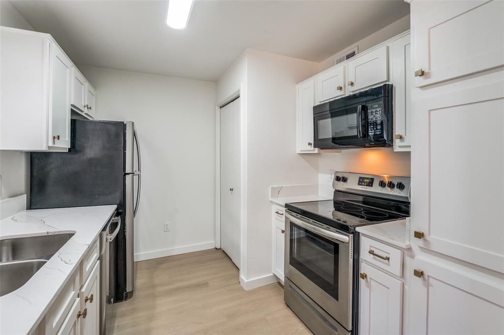Casa Blanca Condo - Residential