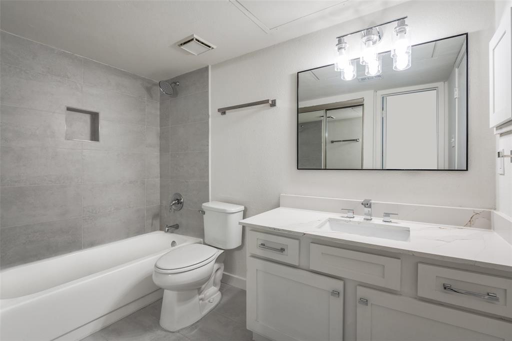 Casa Blanca Condo - Residential