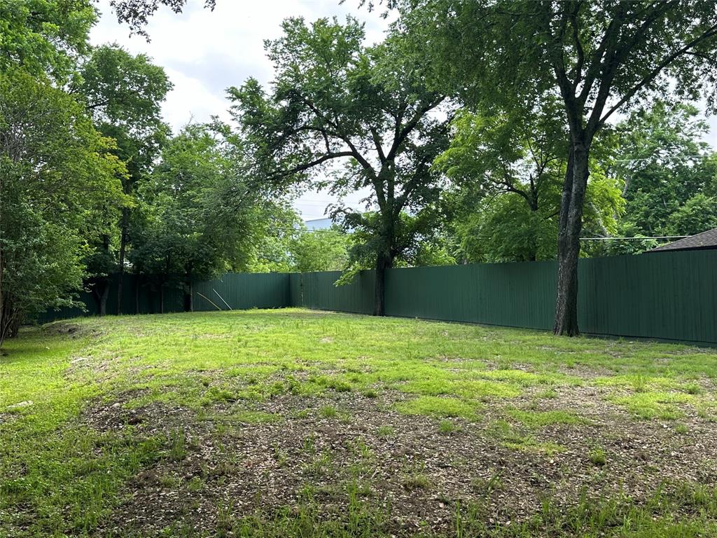 3776 Shorecrest Drive