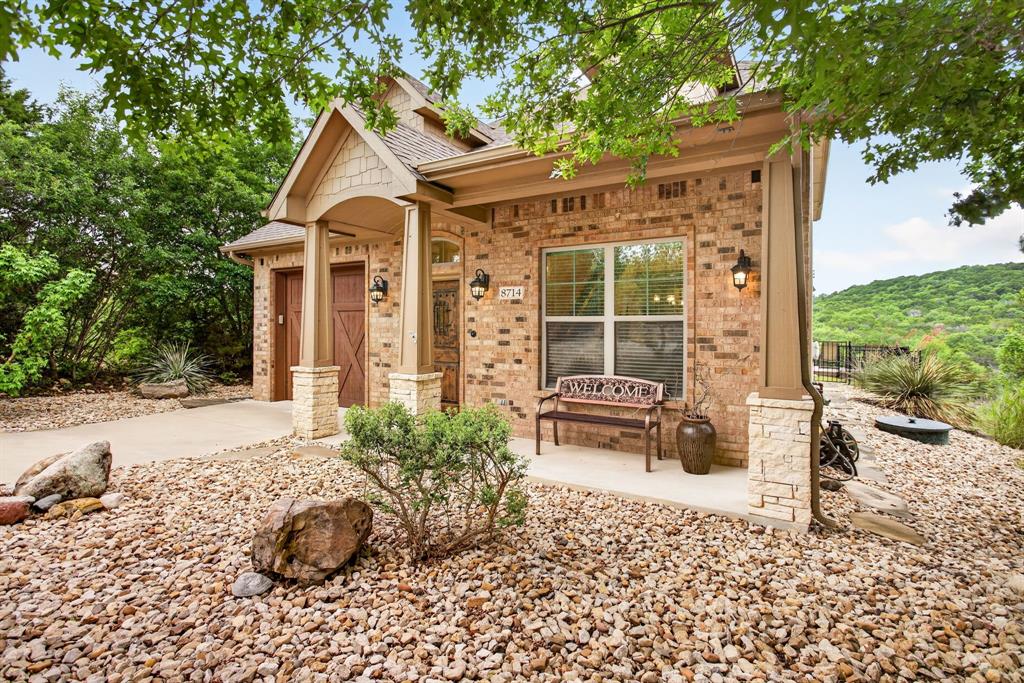 8714 Fullerton Drive