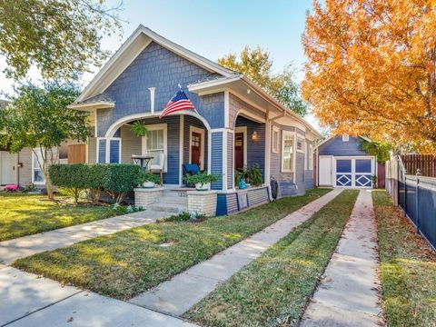 1320 Alston Avenue Fort Worth TX 76104