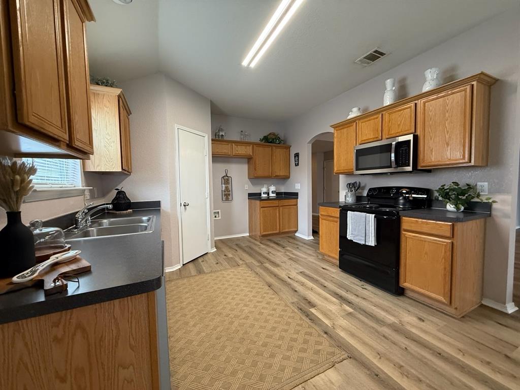 Sendera Ranch - Residential