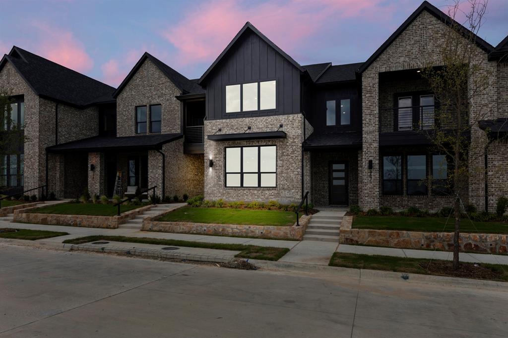 Ridgeline Towns - Residential