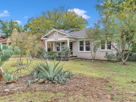 Tiny photo for 3628 Purington Avenue, Fort Worth, TX 76103 (MLS # 21096796)