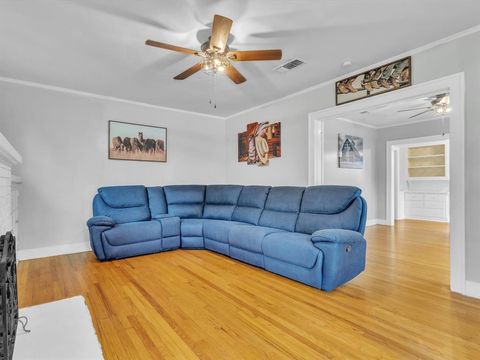 Tiny photo for 3628 Purington Avenue, Fort Worth, TX 76103 (MLS # 21096796)