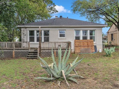 Tiny photo for 3628 Purington Avenue, Fort Worth, TX 76103 (MLS # 21096796)