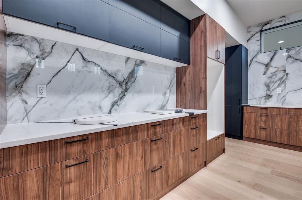 Tiffany Park Add - Residential Lease