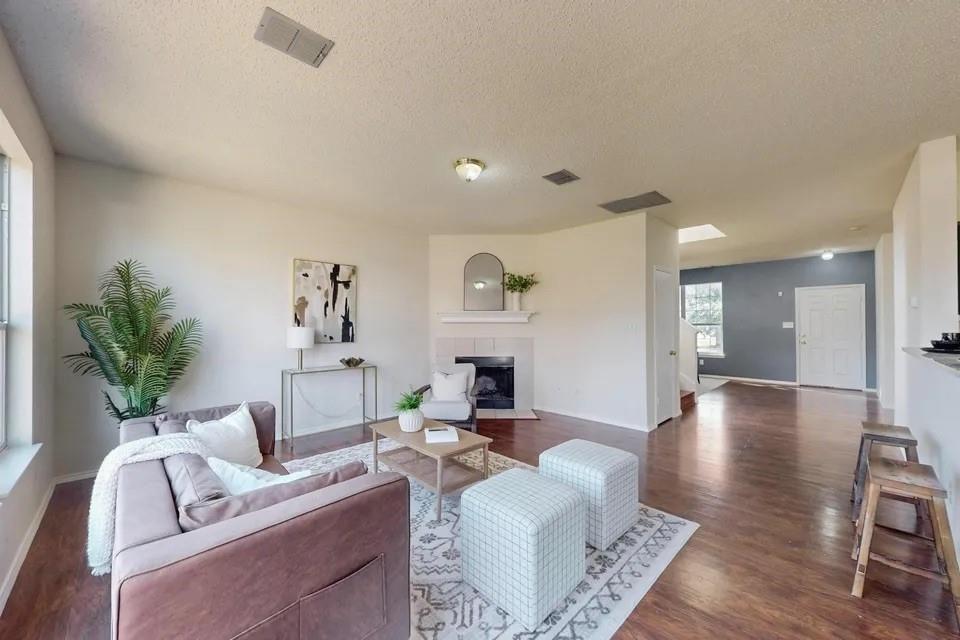 801 Gillon Drive