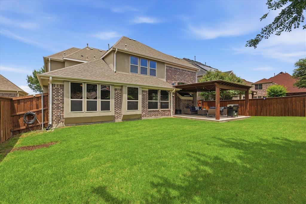 7821 Rosebank