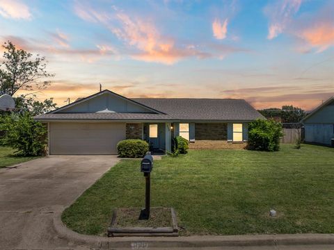 930 Vail Highlands Circle Hewitt TX 76643