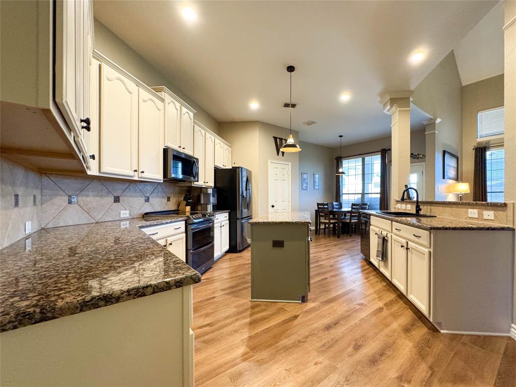 425 Mckinney Trail